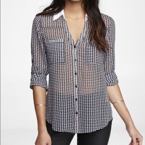 BNWOT Express Houndstooth Portofino Blouse